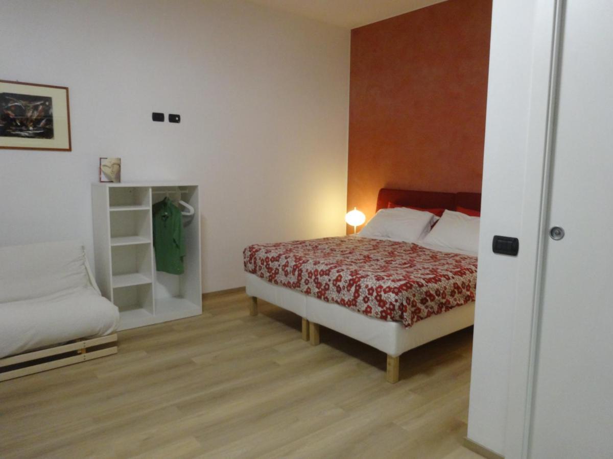 Notte Di Note - Home Hospitality Busto Arsizio Eksteriør billede