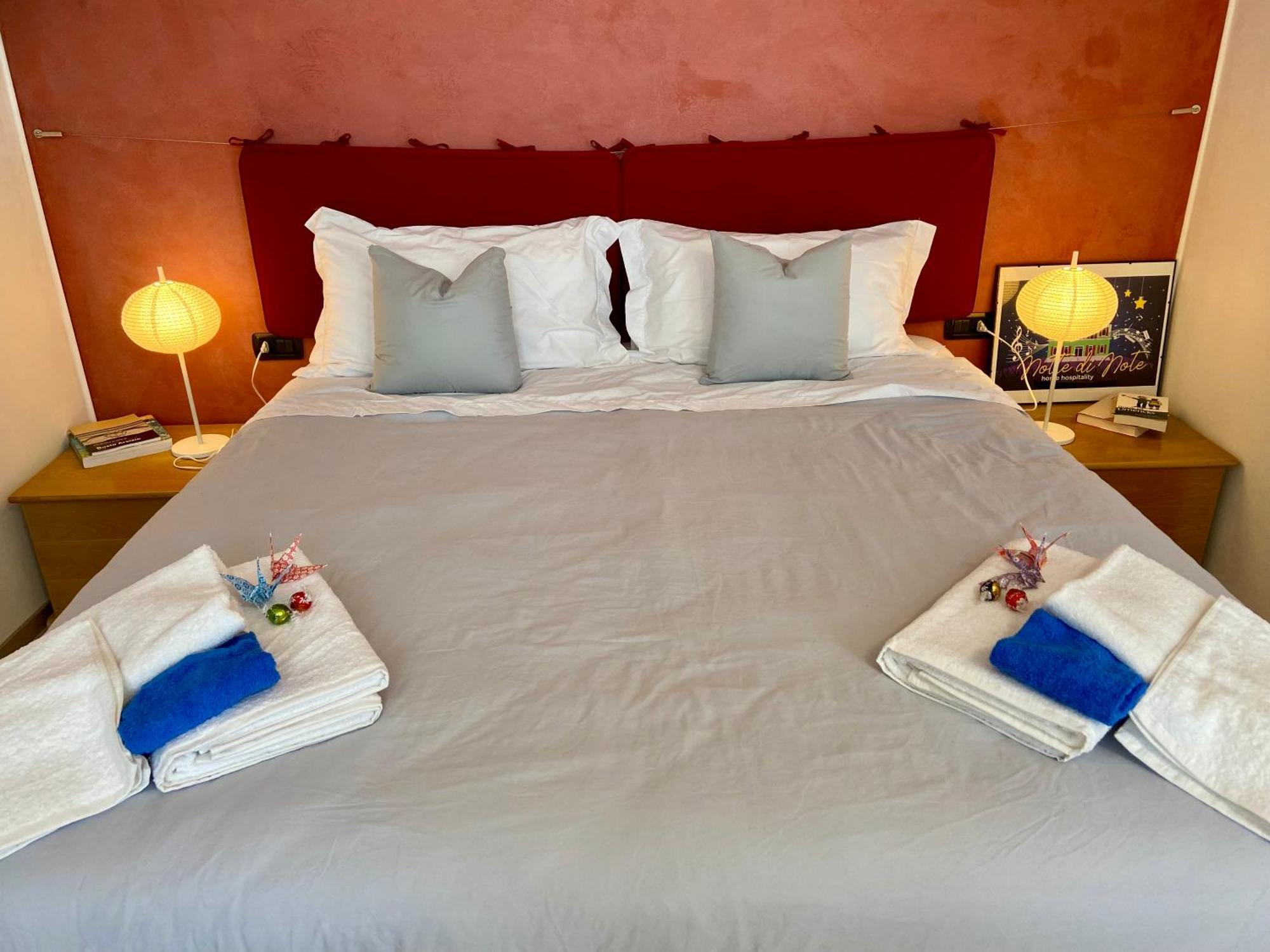 Notte Di Note - Home Hospitality Busto Arsizio Eksteriør billede